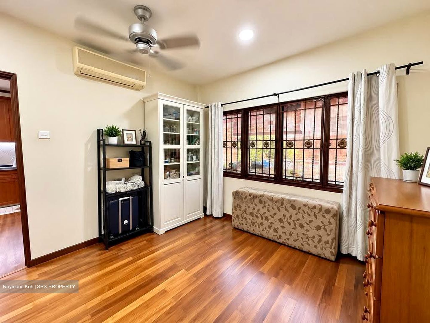 Tai Hwan Garden (D19), Terrace #633407881